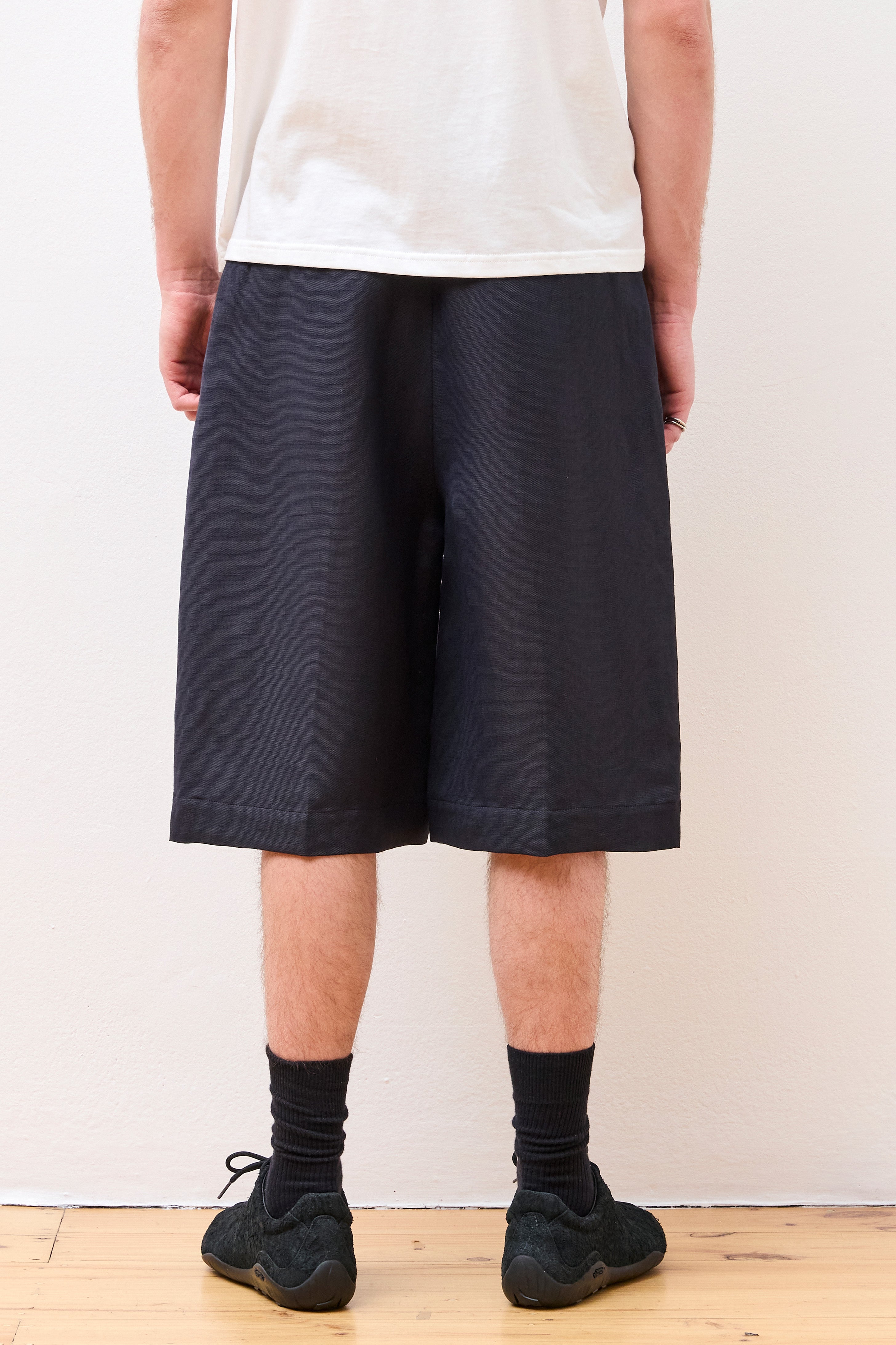 Fowld Slub Linen Viscose Shorts Darkest Navy