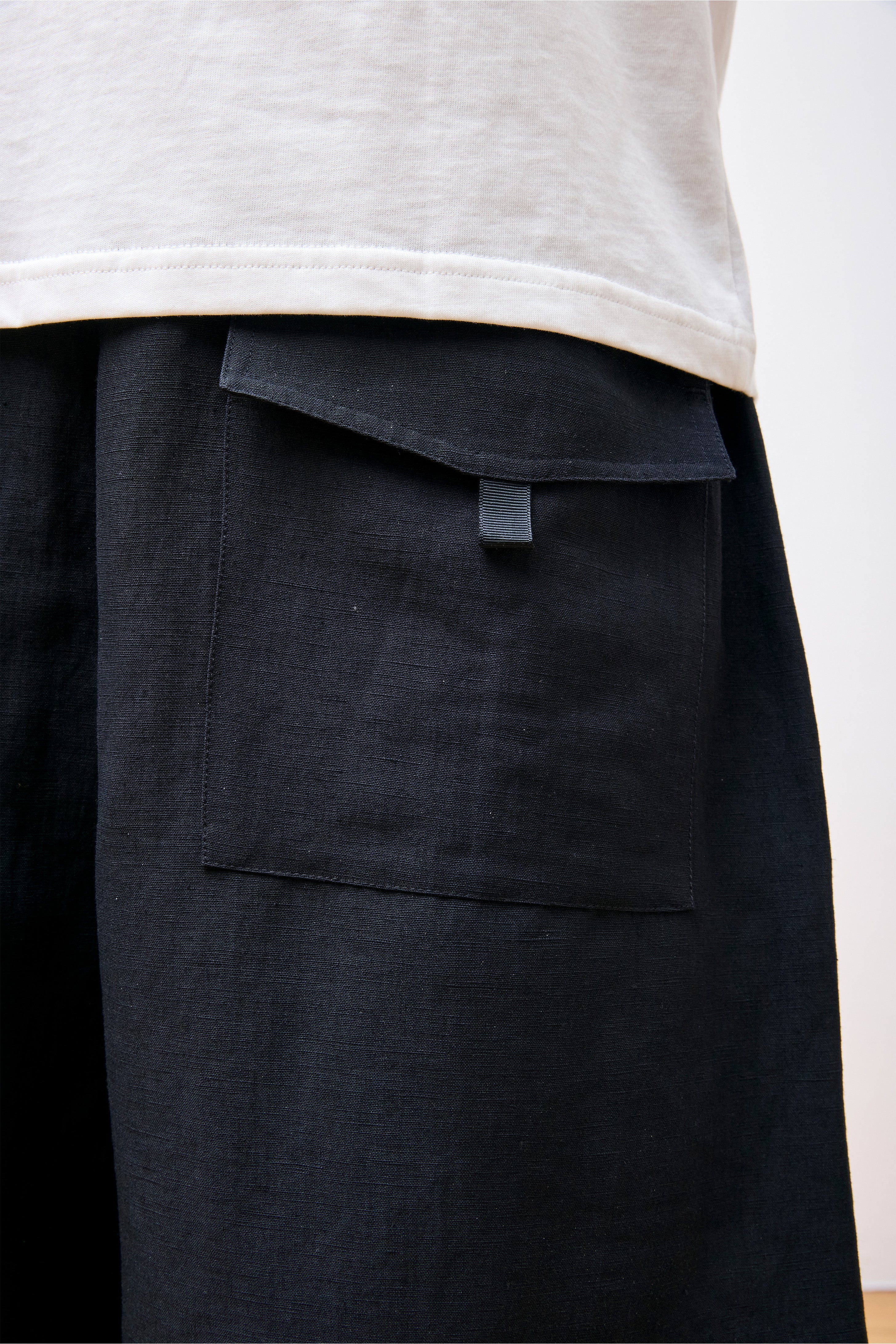 Starboard Wool Linen Shorts Darkest Navy
