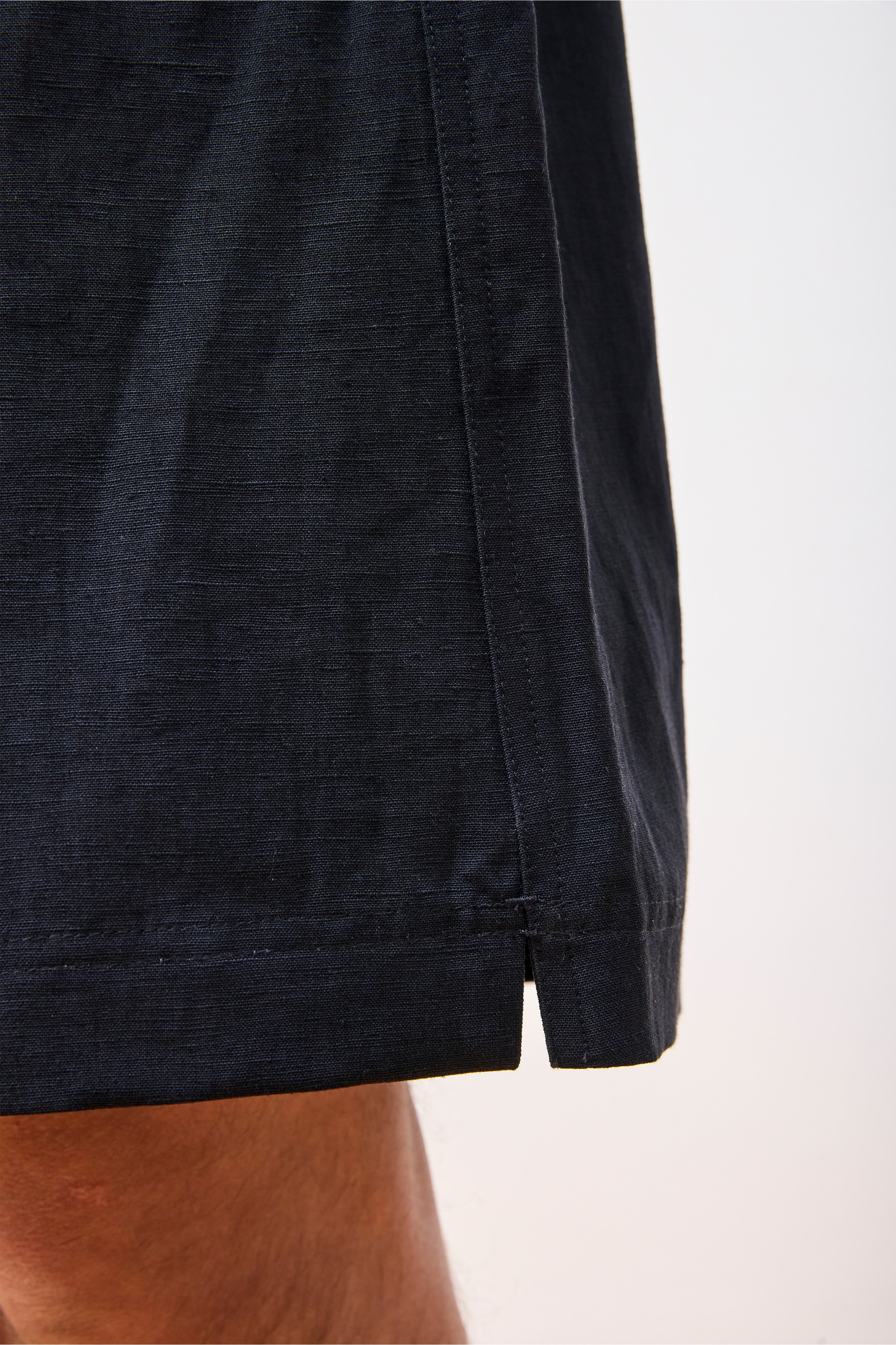 Starboard Wool Linen Shorts Darkest Navy