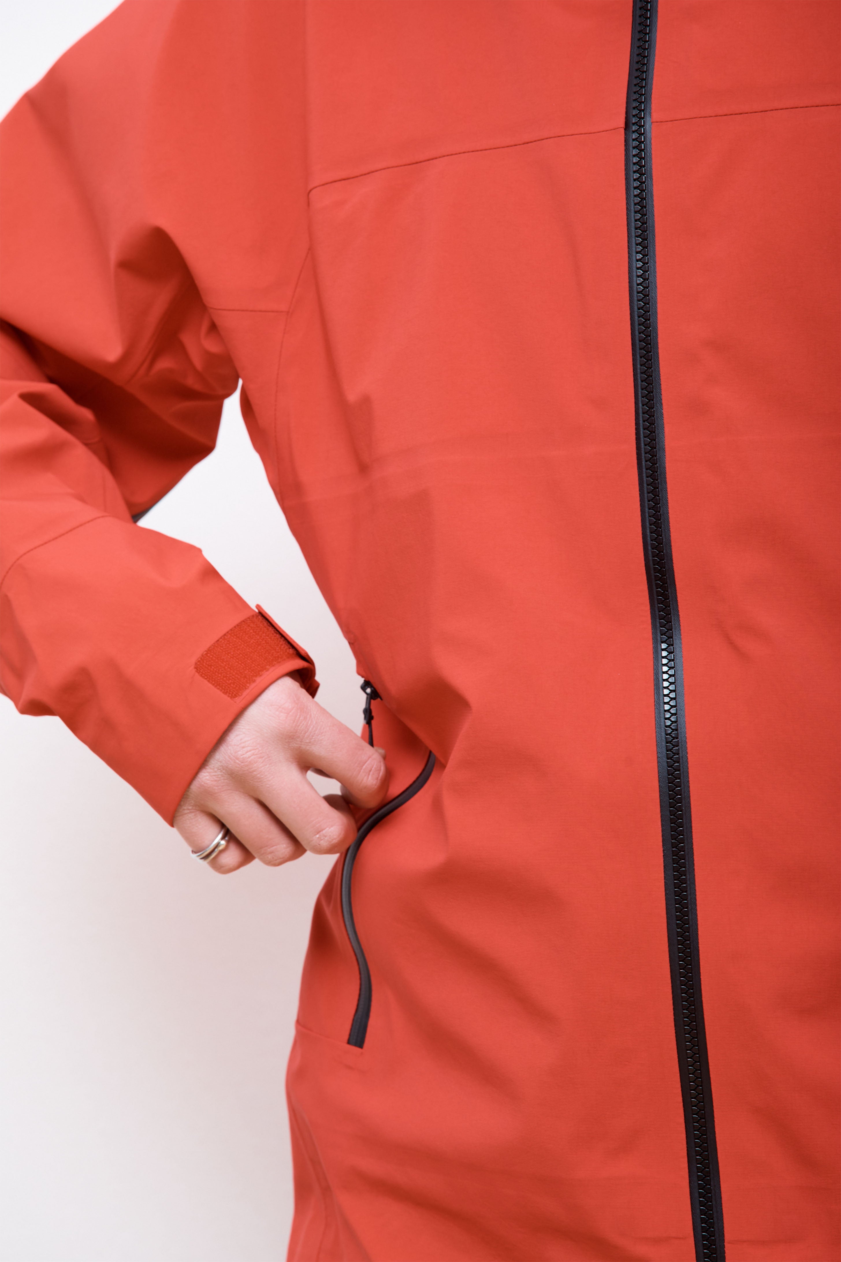 Summit Chamlang Jacket Red