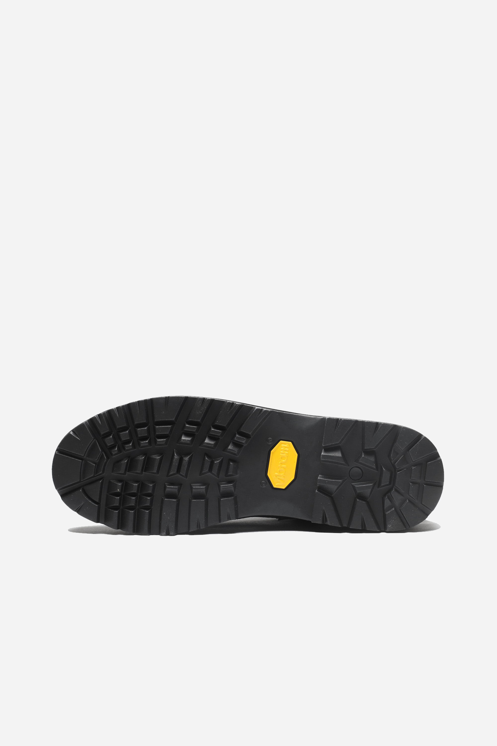 Derby Black Nubuck