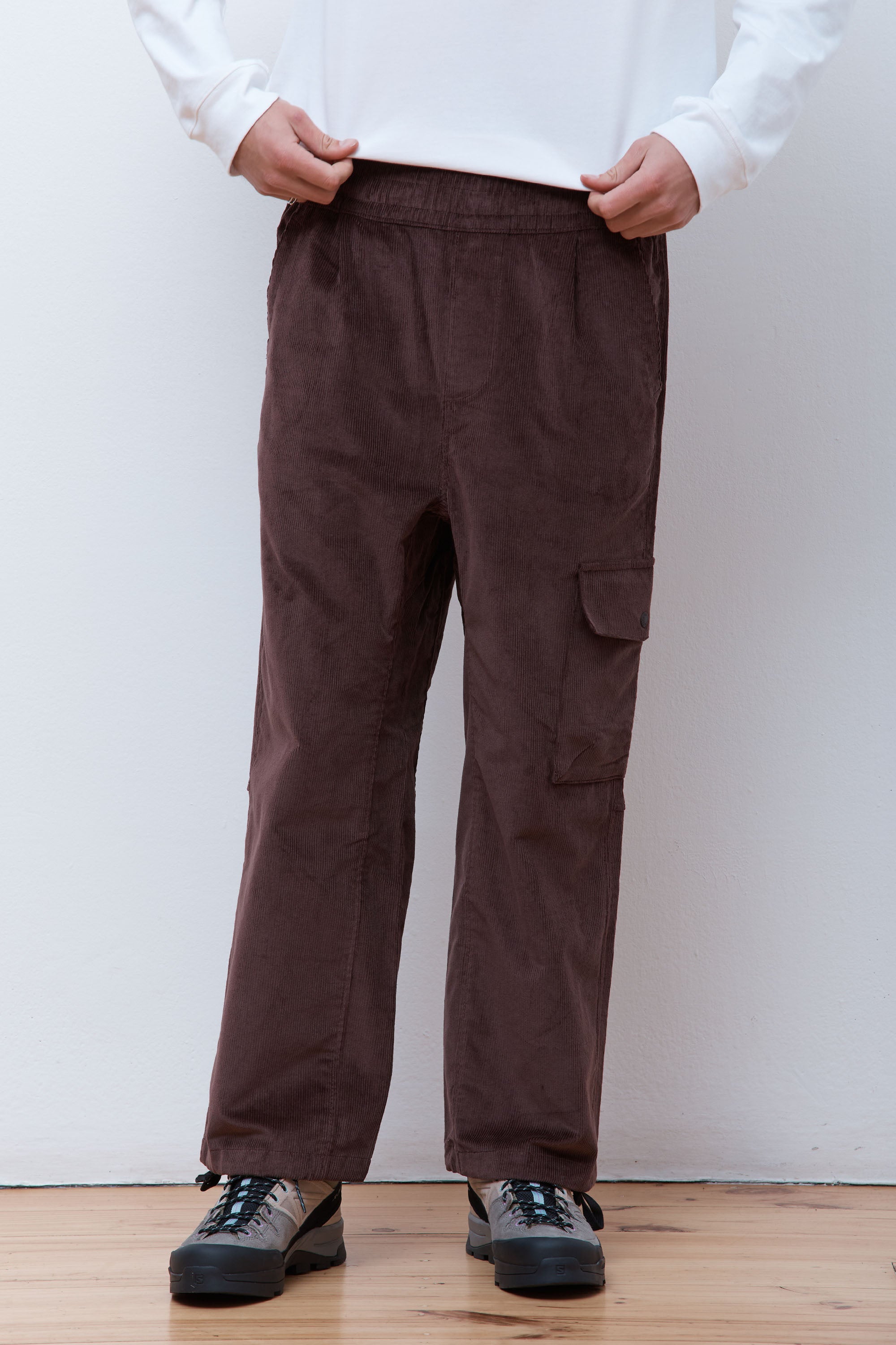 M's Utility Cord Easy Pants Coal Brown