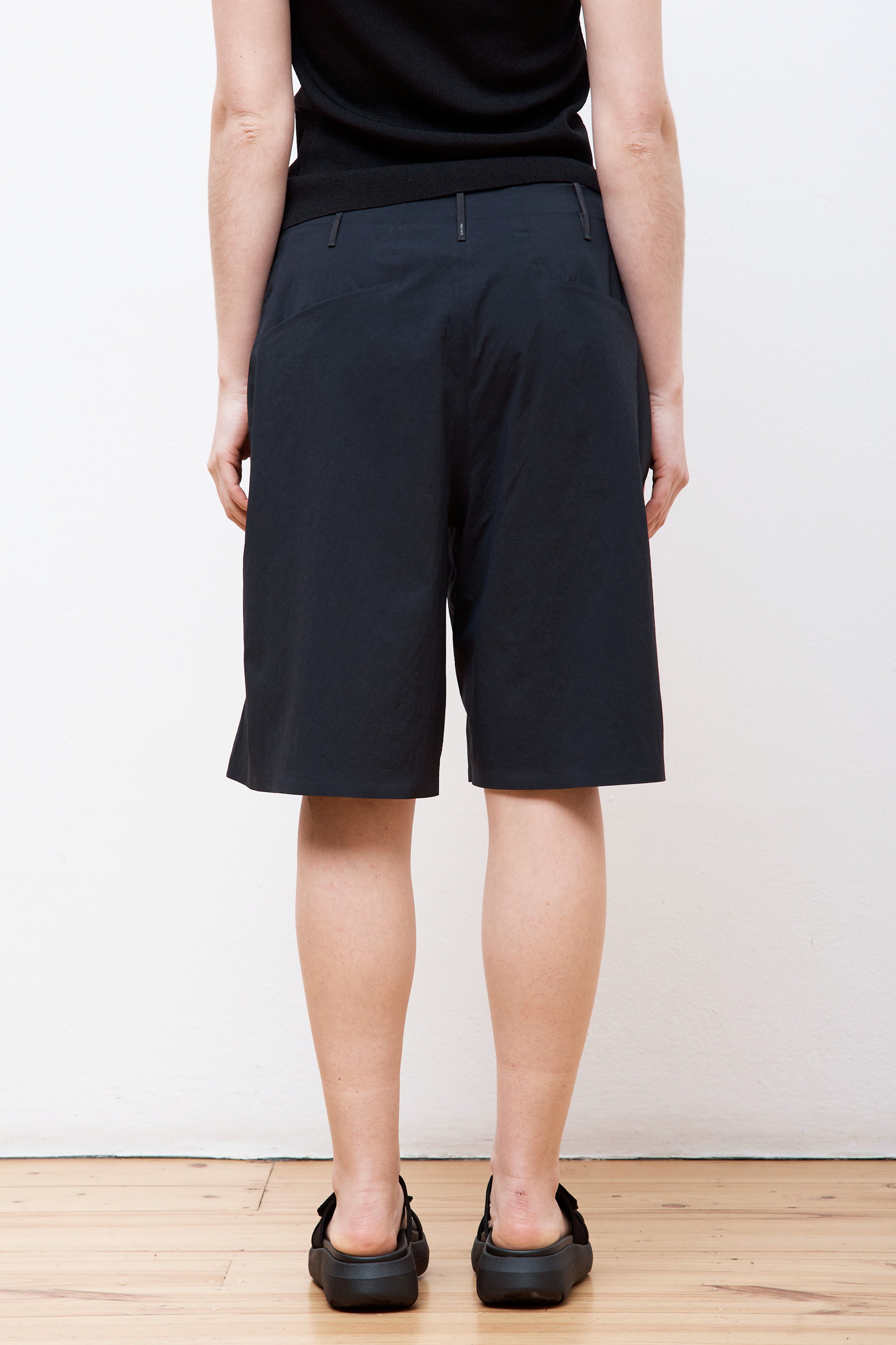 Nave Short W Black