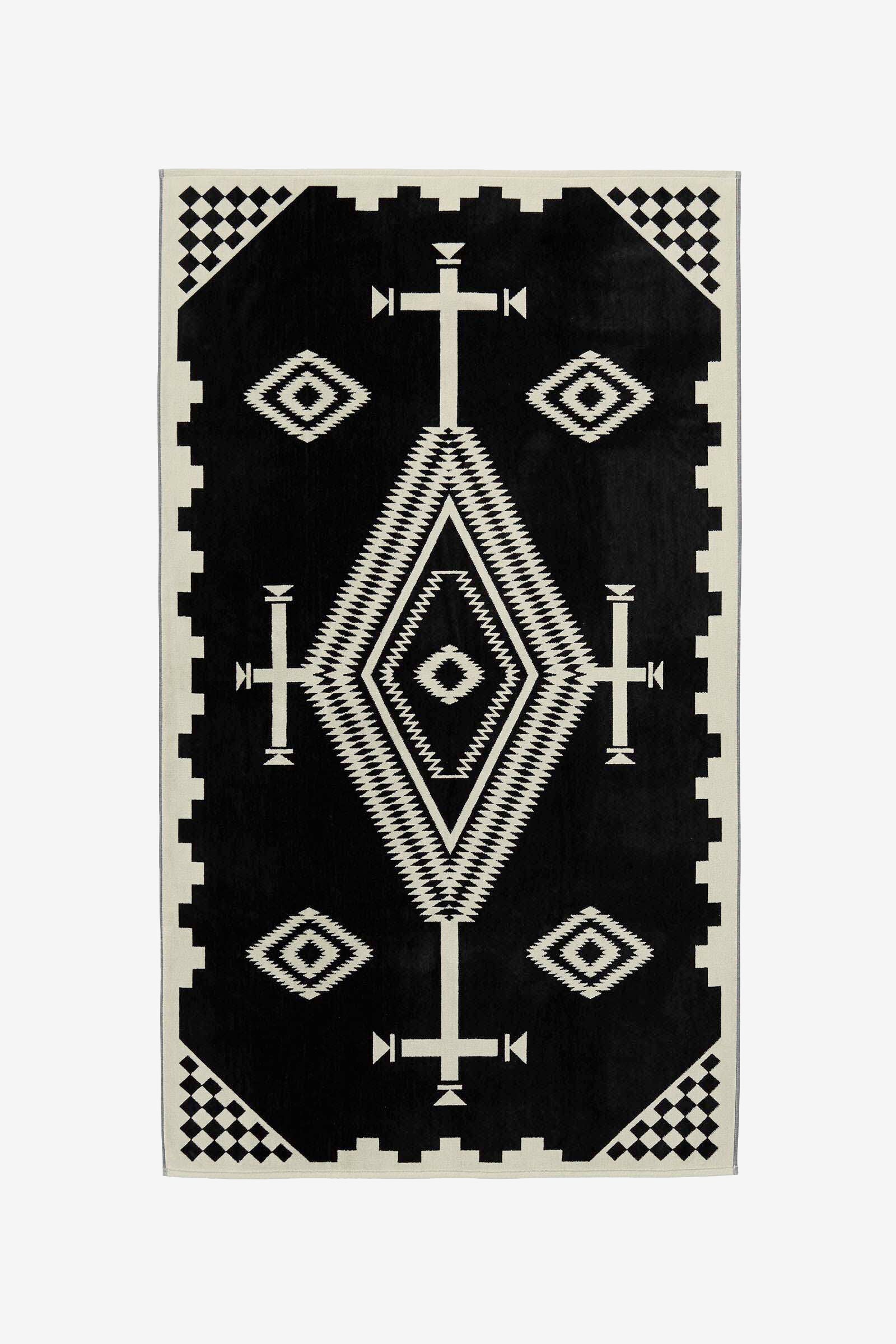 Beach Towel Los Ojos Black