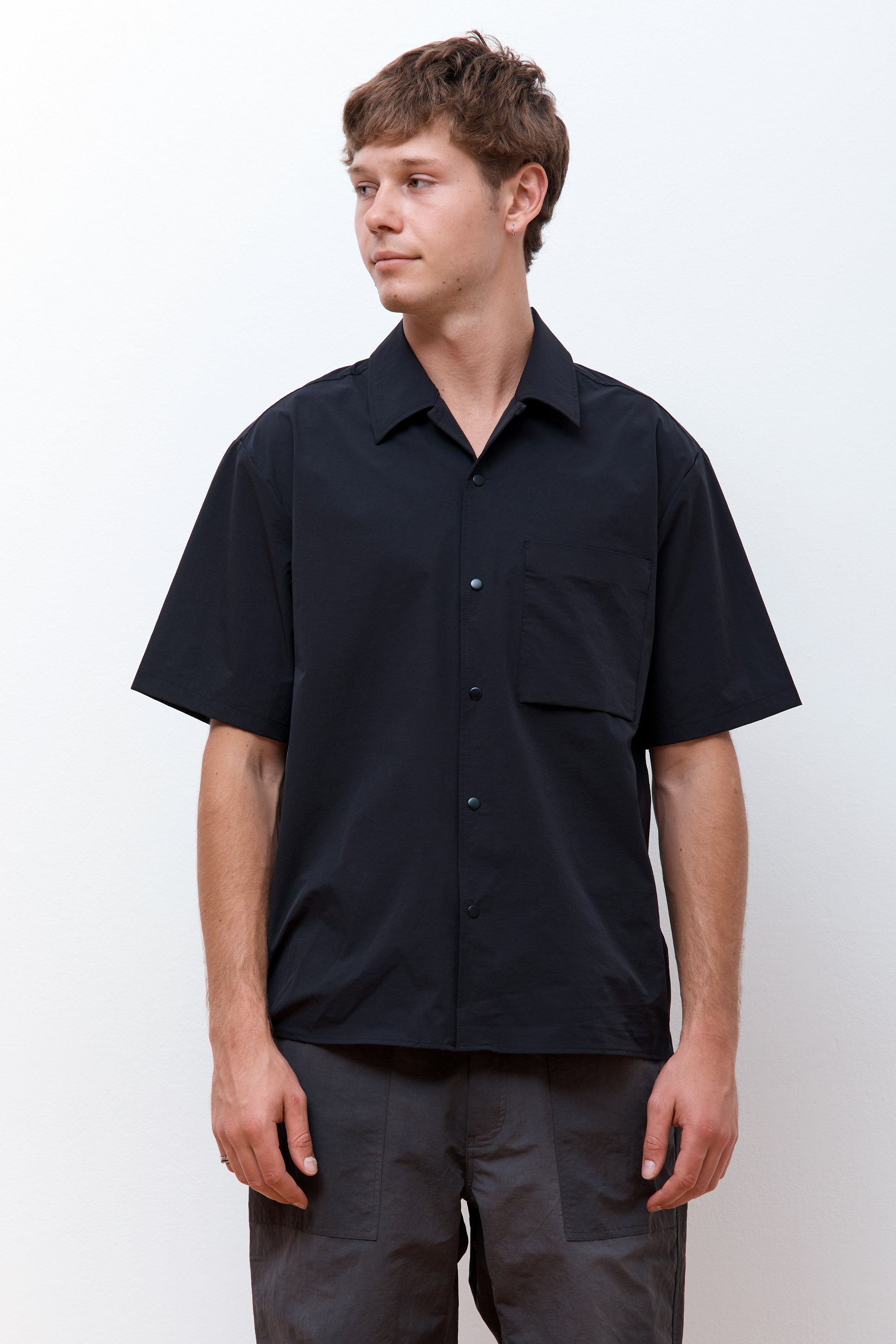 Carsten Travel Light SS Shirt Black