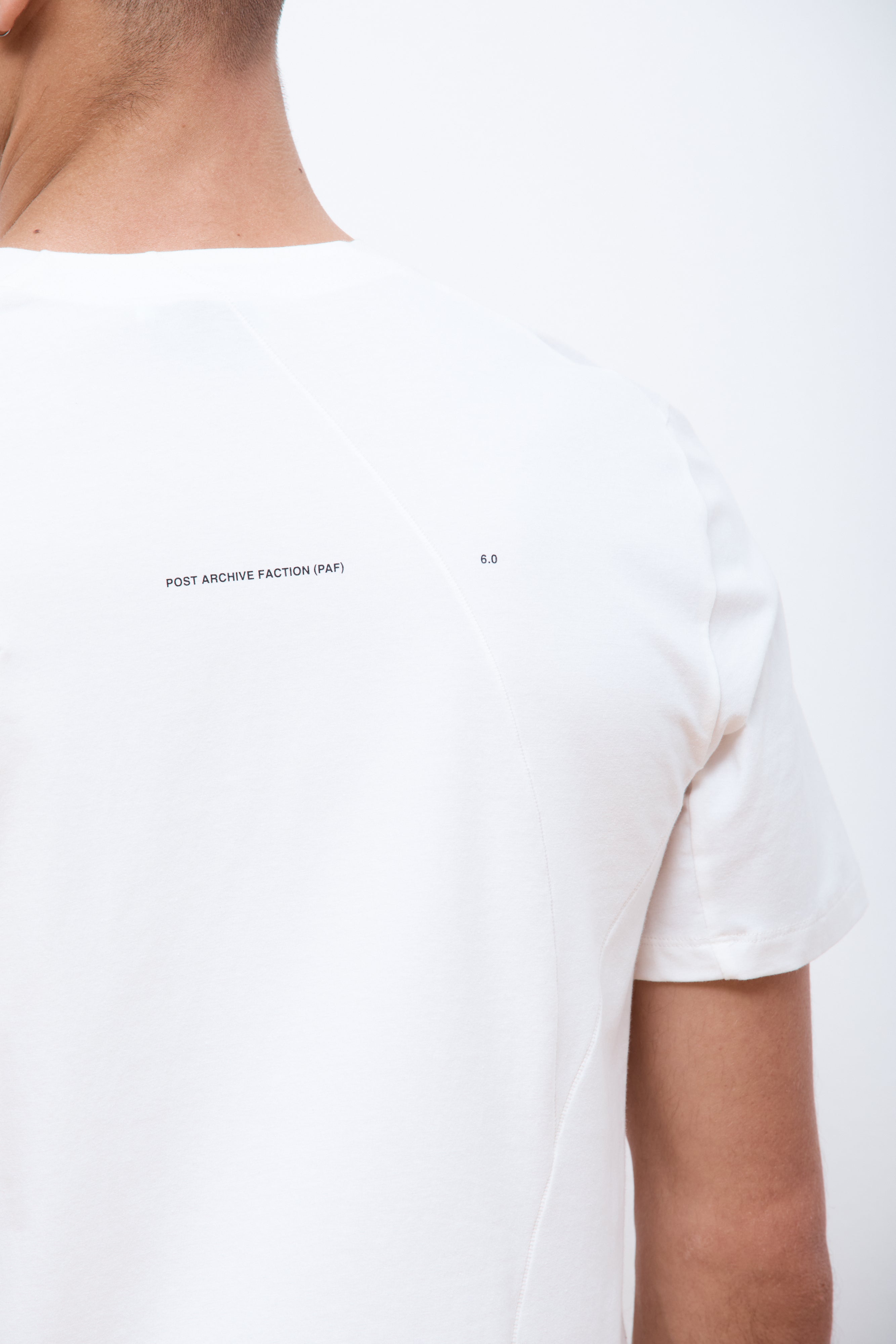 6.0 Tee Right White