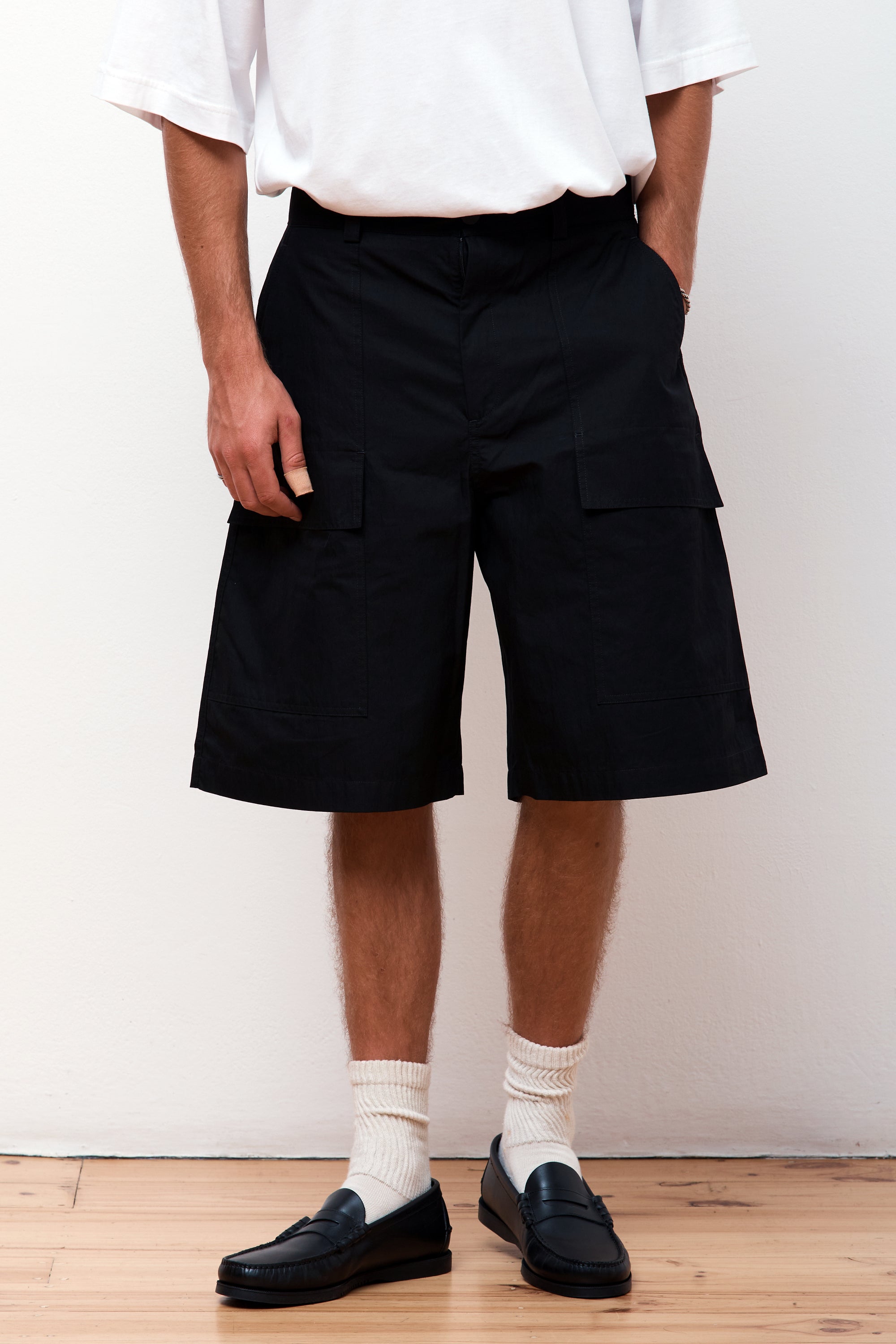 Tiller Patch Pocket Short Black