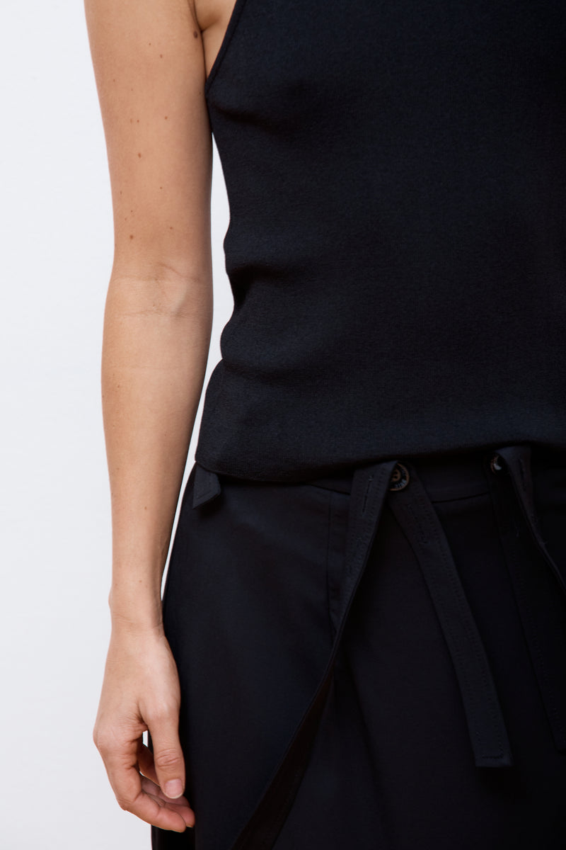 Cut-Out Sleeveless Top Black
