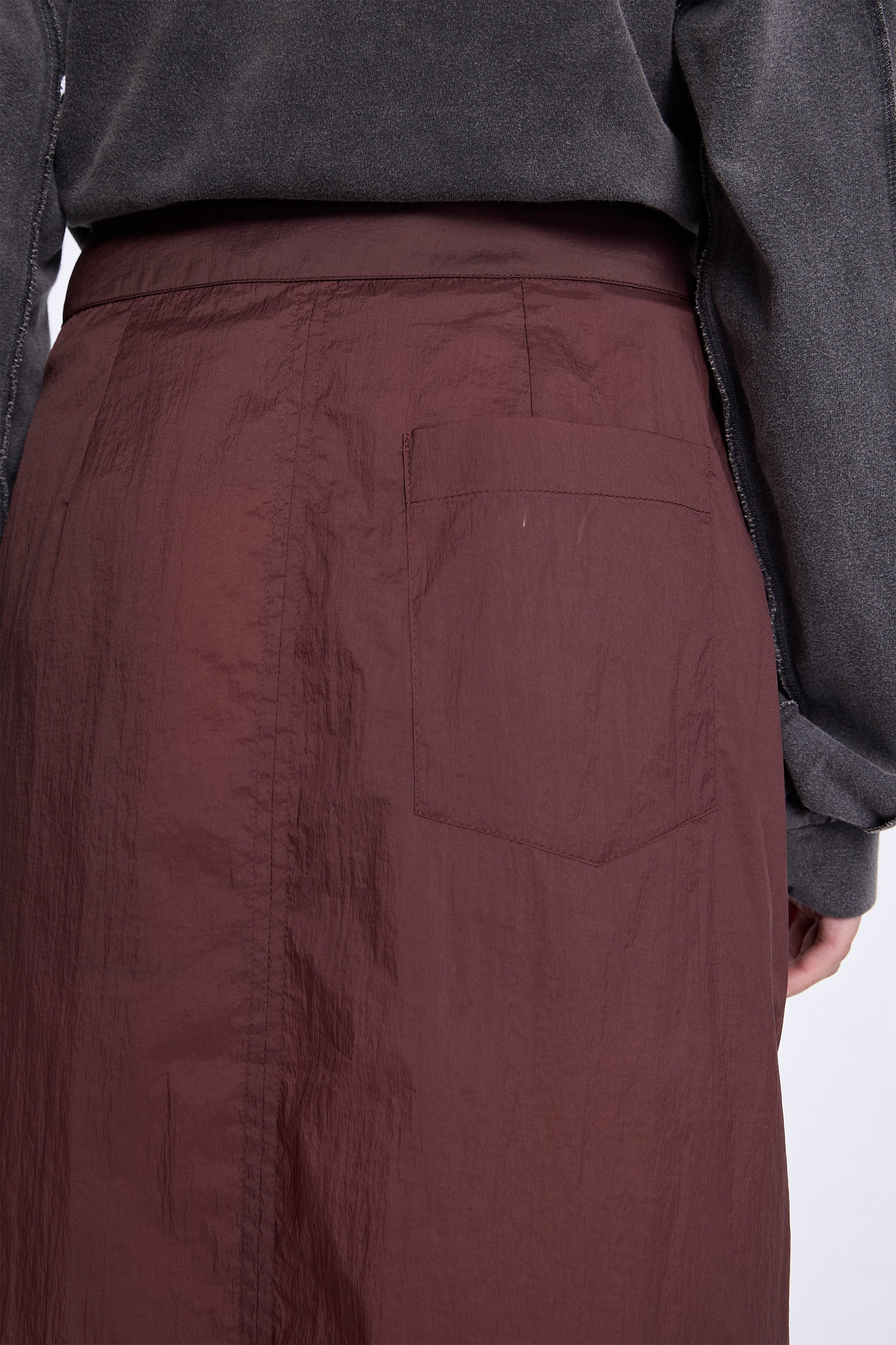 Classic Wrap Skirt Merlot Crinkled Tech