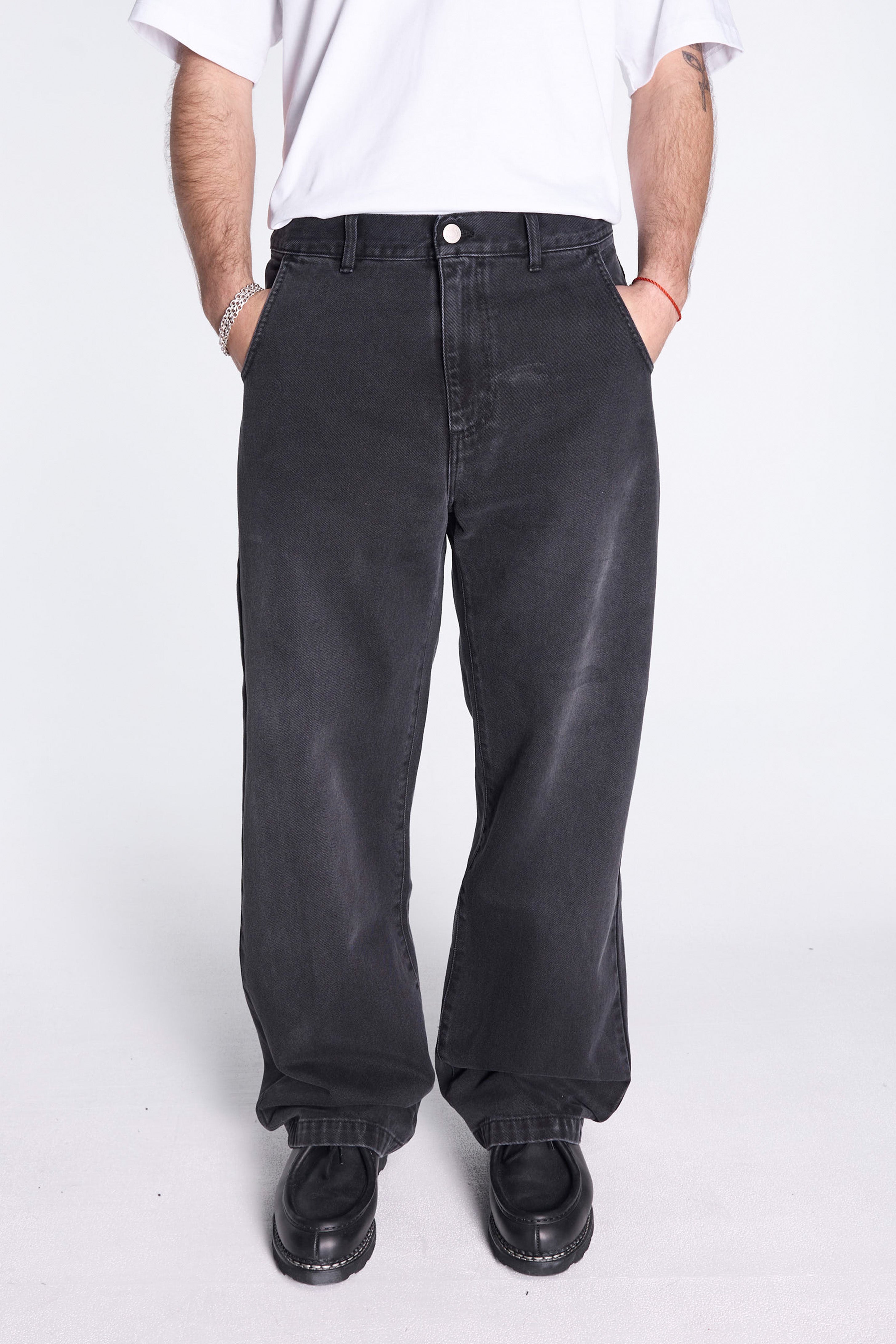 Straight Cut Jeans Faded Black