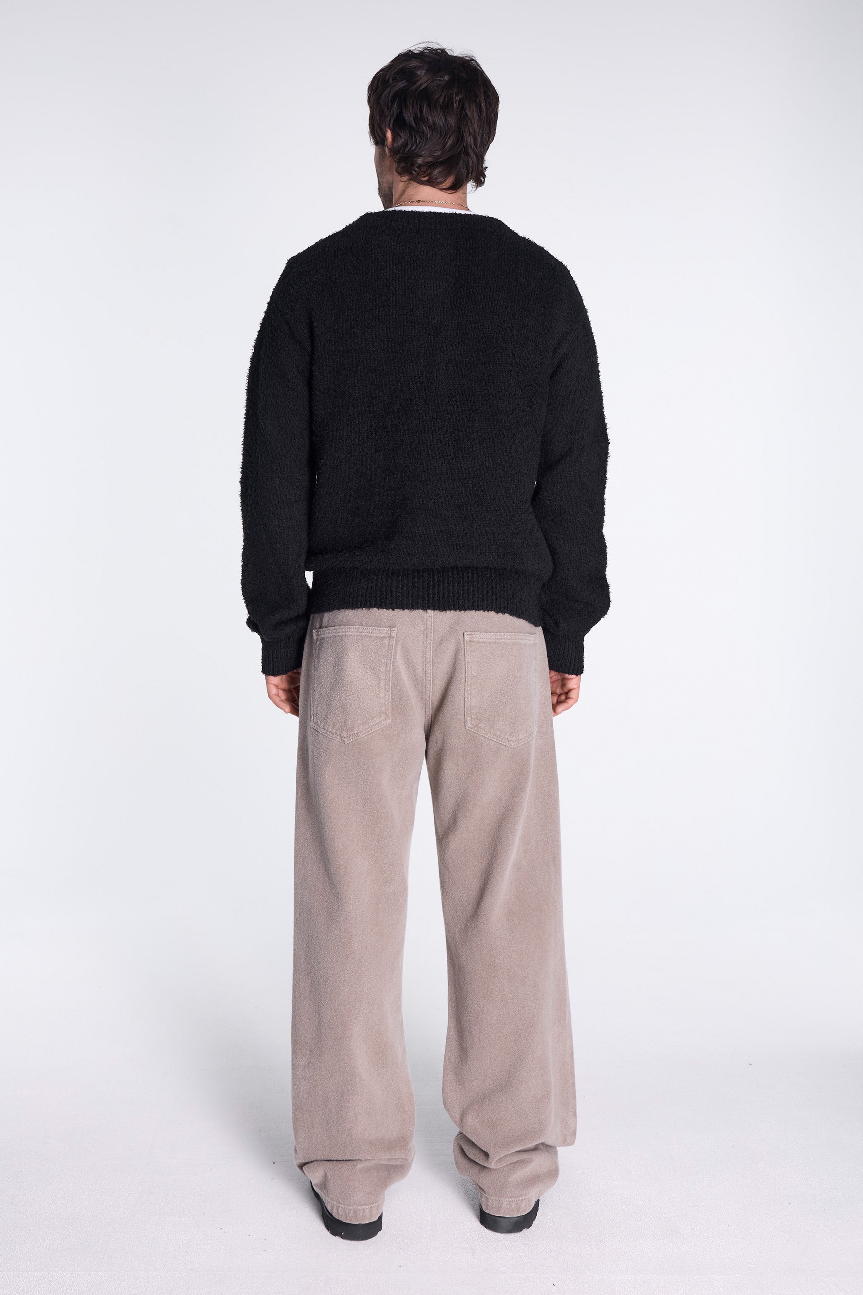 V-Neck Sweater Furry Black