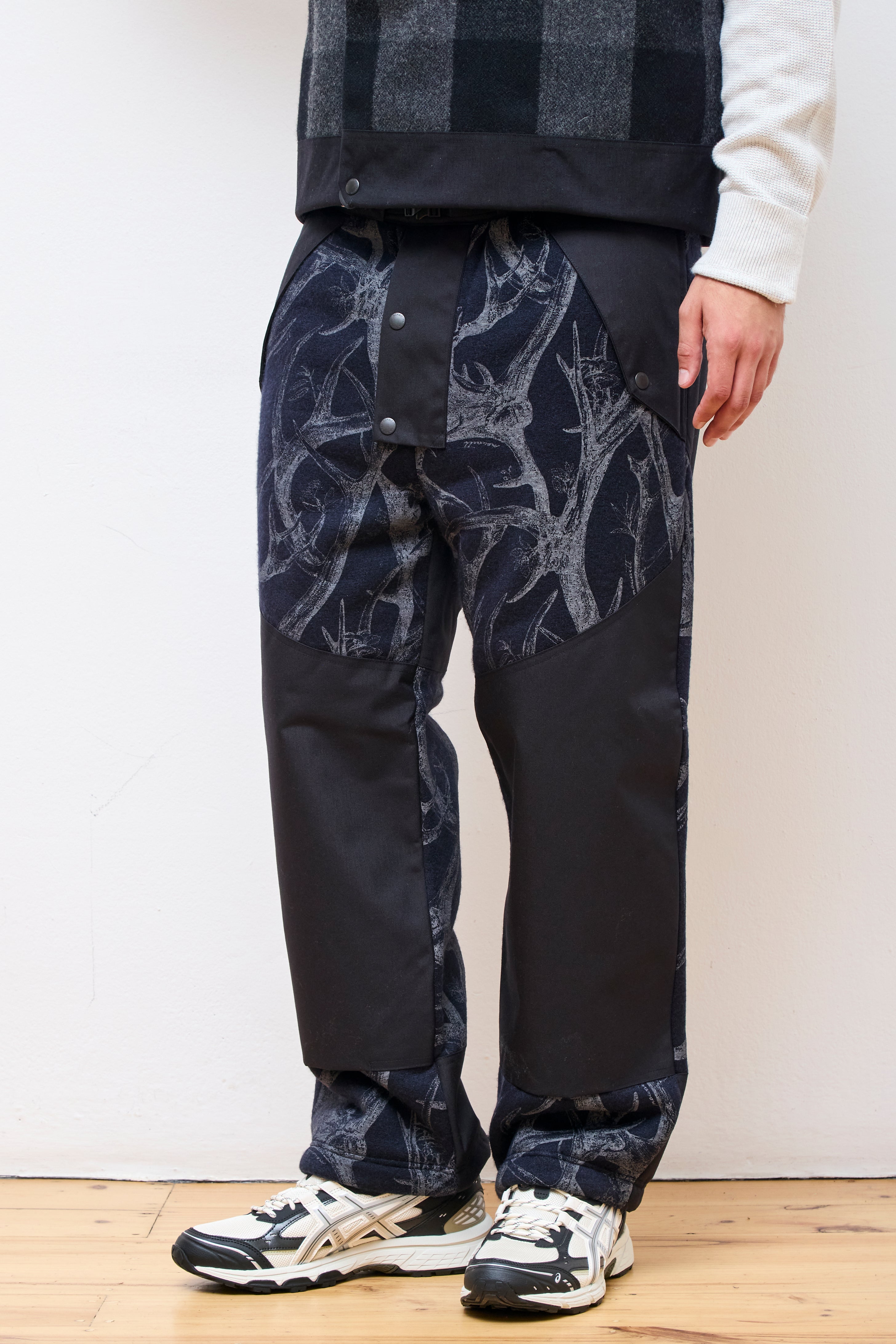 Horn Tree Print Wool Boa Pants Navy