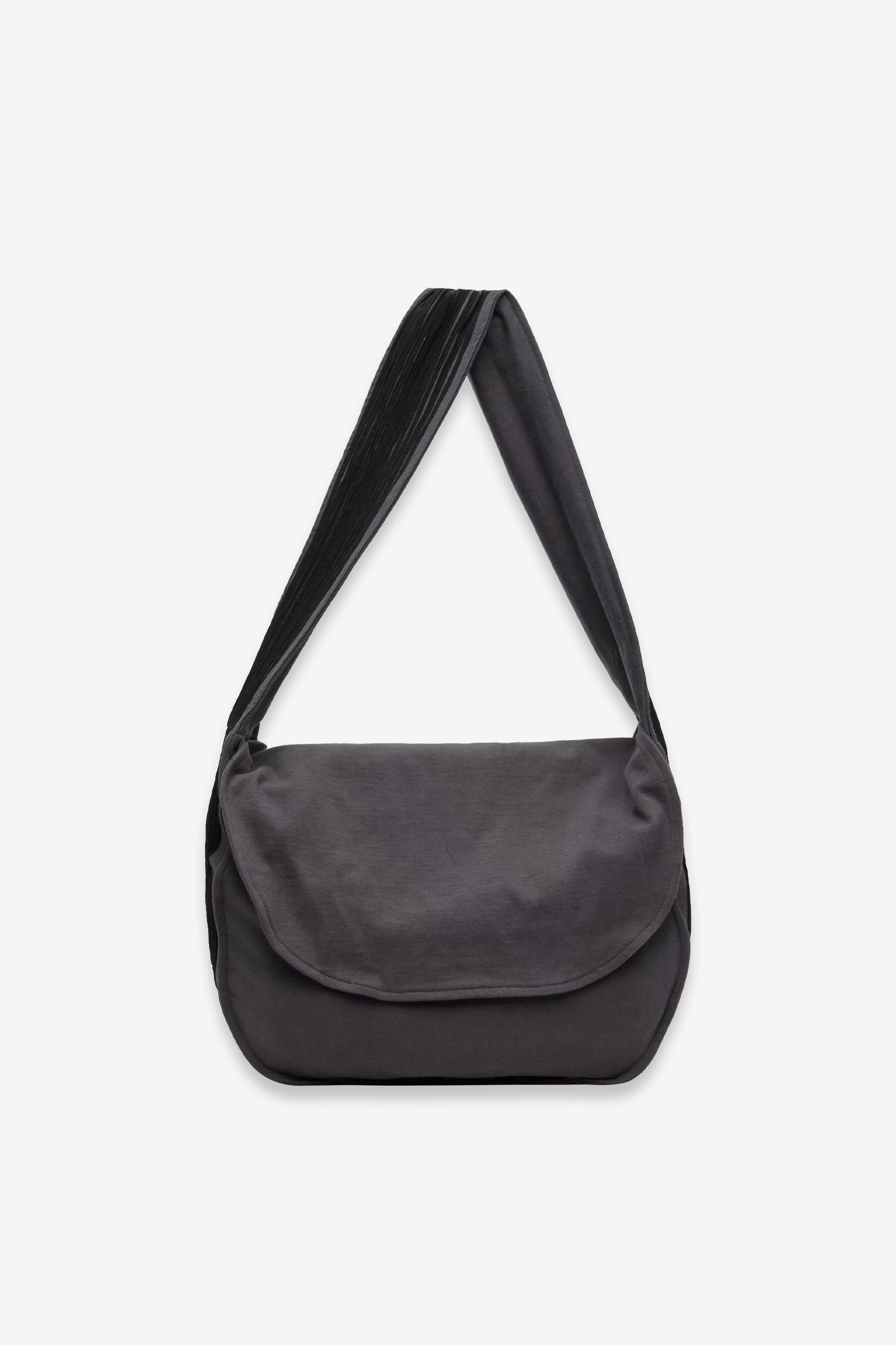 "Appliqué" Messenger Bag Washed Black