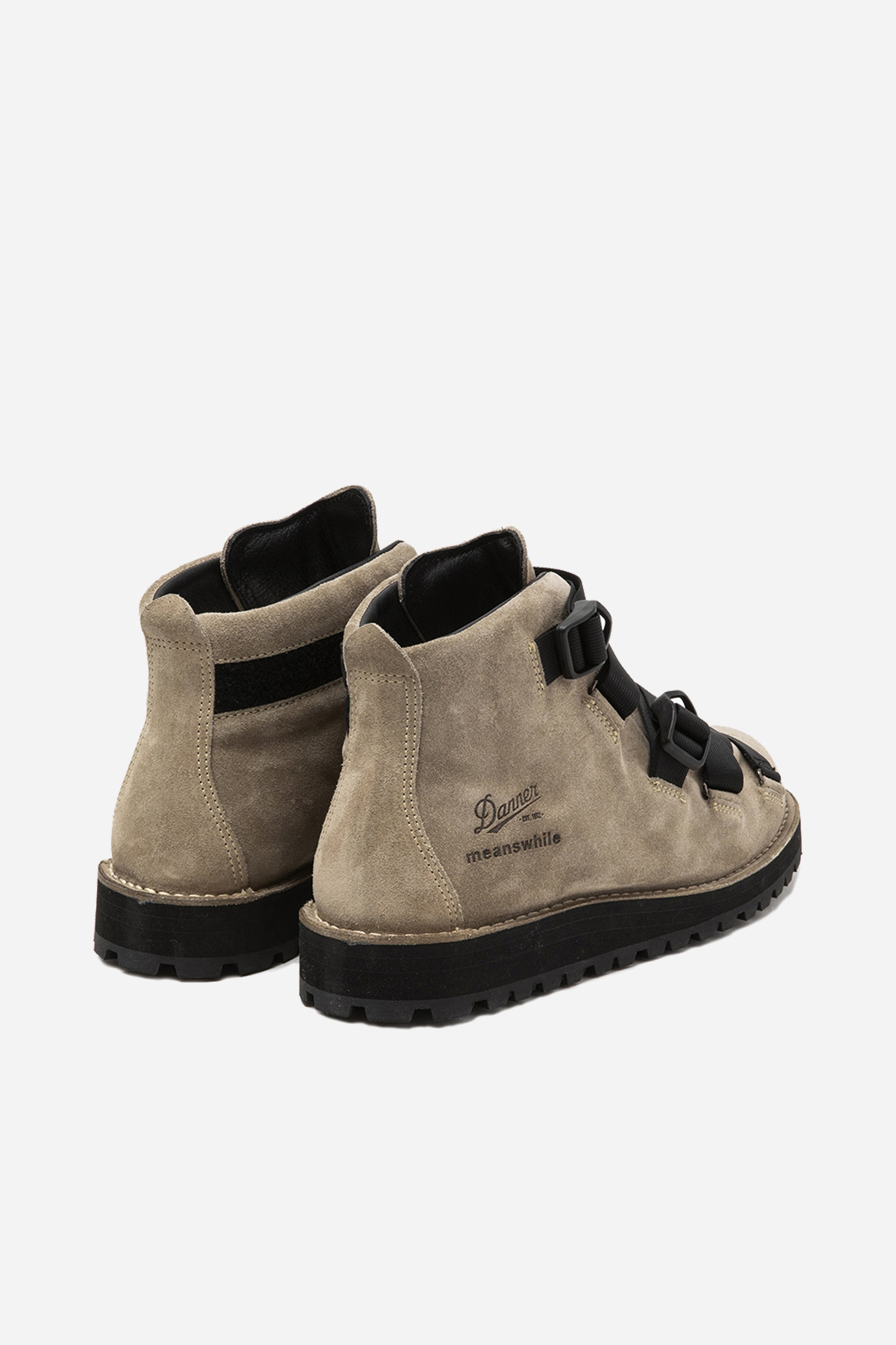 Danner Mountain "Harness" Sand