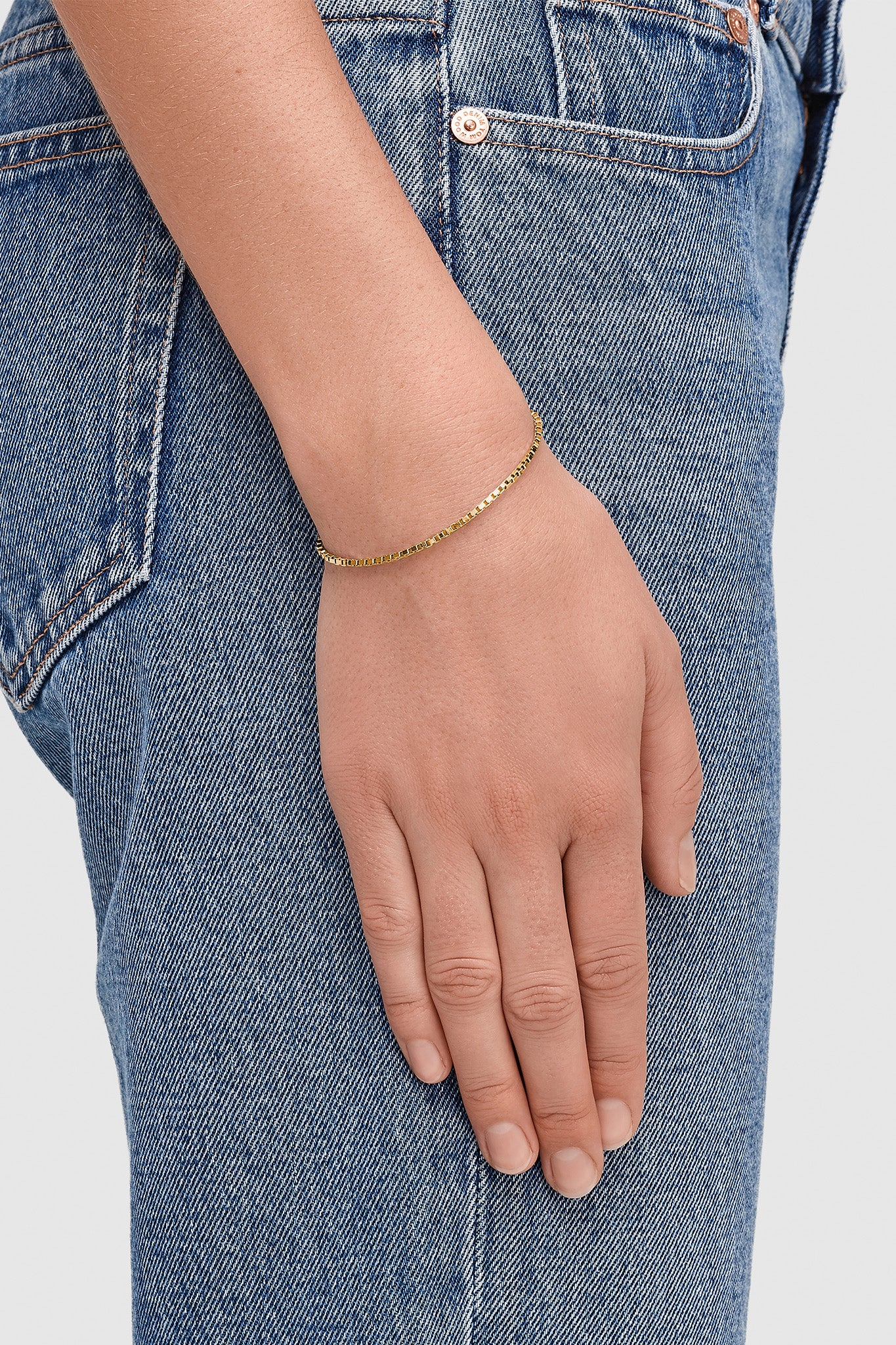 Square Bracelet Gold